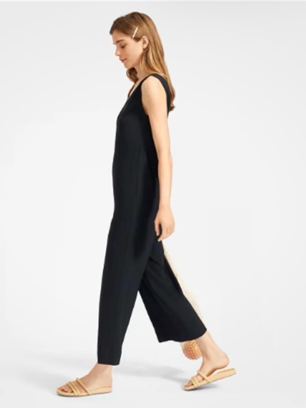 Everlane Black V-Neck Sleeveless Jumpsuit - Picture 3 of 11